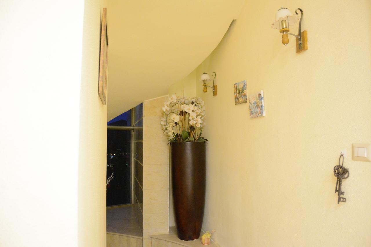 Austria Luxury Apartments, Faraya Hotel Exterior photo
